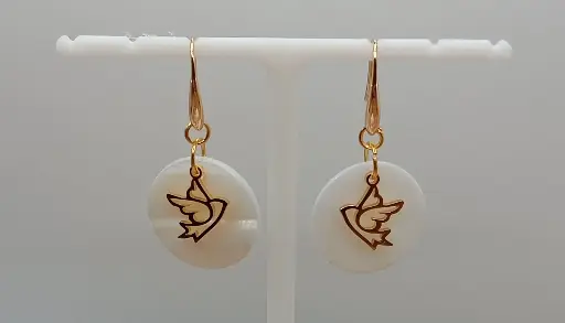 Boucles d'oreilles doré Saint Esprit